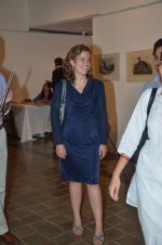  at antique Lithographs charity event hosted by Gallery Art N Soul in Prince of Whales Musuem on 3rd Aug 2012 (2).JPG